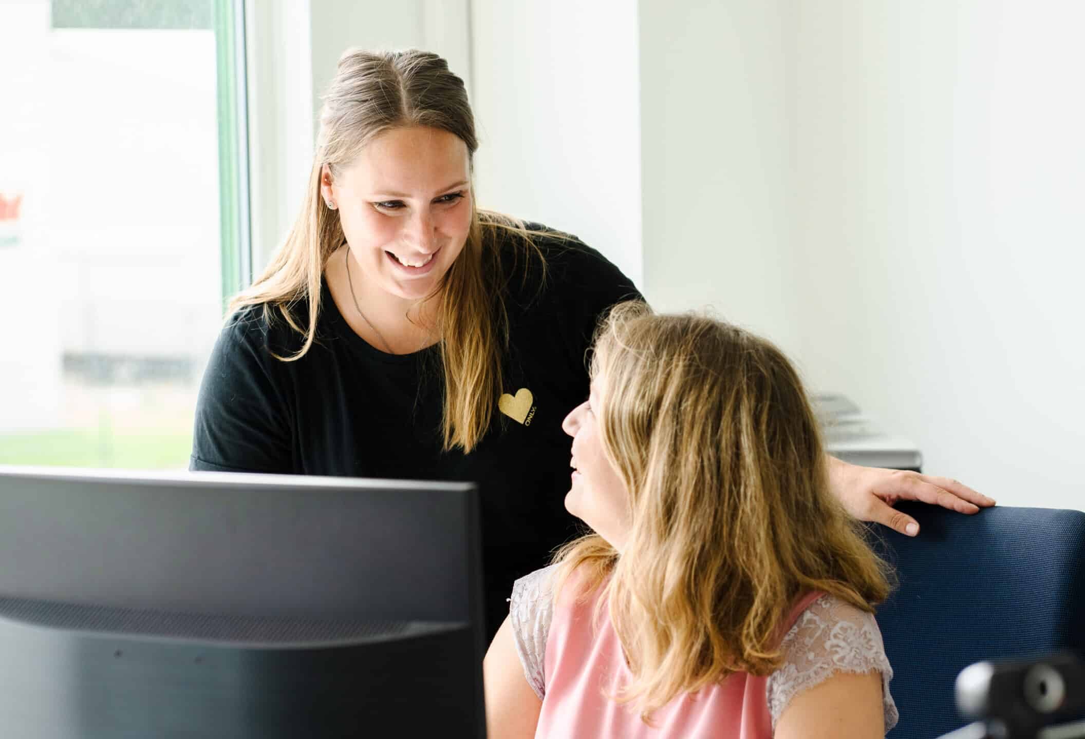 Mitarbeiter:innen der LOHNunion GmbH
